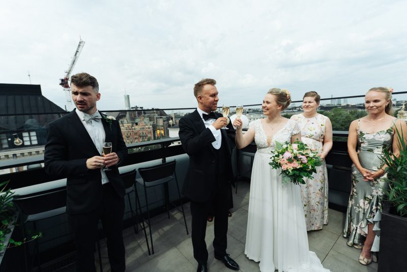 Hääkuvaus hotelli Klaus K kattoterassi